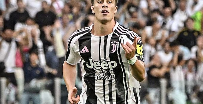 SÜPER TÜRK SAHNEYE ÇIKTI! Juventus’u Sırtlayan Kenan Yıldız’dan Cagliari’ye İki Şık Gol