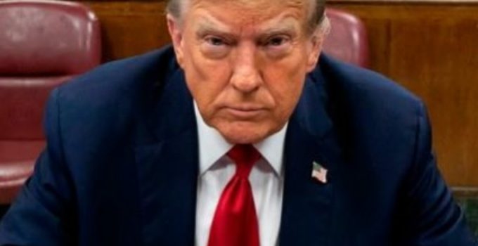 SON DAKİKA: Trump Talimatı Verdi! Venezuela Hava Sahası Tamamen Kapatılıyor