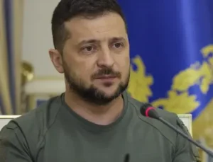 SON DAKİKA: Zelenski Canlı Yayındayken Panik Anları! Paris’te Sirenler Çaldı, Stüdyo Boşaltıldı