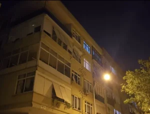 SON DAKİKA KARTAL’DA PANİK! Kolonlarında Çatlak Oluşan Bina Mühürlenerek Tahliye Edildi