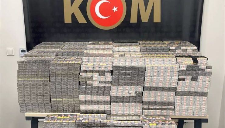 SON DAKİKA: MİDYAT’TA DEV KAÇAK SİGARA OPERASYONU! 8 BİN PAKET YAKALANDI, 3 GÖZALTI