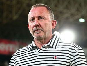 SERİ BOZULDU! Sergen Yalçın, Beşiktaş’ın Başında Fenerbahçe’ye Karşı İlk Mağlubiyetini Yaşadı