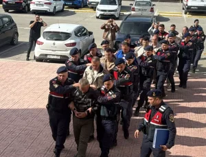 KISKAÇ OPERASYONU: Bodrum Açıklarında FETÖ/PDY Üyeleri Yunan Adasına Kaçarken Suçüstü Yakalandı!