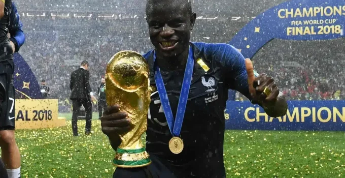 Fenerbahçe’de Kante Operasyonu: Sözleşme Şartları Tamam!