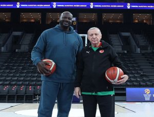 Pota Altında Dev Buluşma: Erdoğan ve Shaq Karşı Karşıya