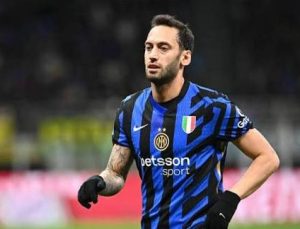 Transferde Hakan Çalhanoğlu Depremi! Galatasaray Teklif Yaptı, Inter Rakamı Belirledi