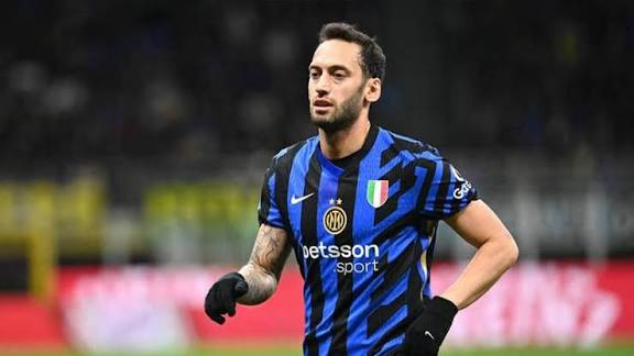 Transferde Hakan Çalhanoğlu Depremi! Galatasaray Teklif Yaptı, Inter Rakamı Belirledi